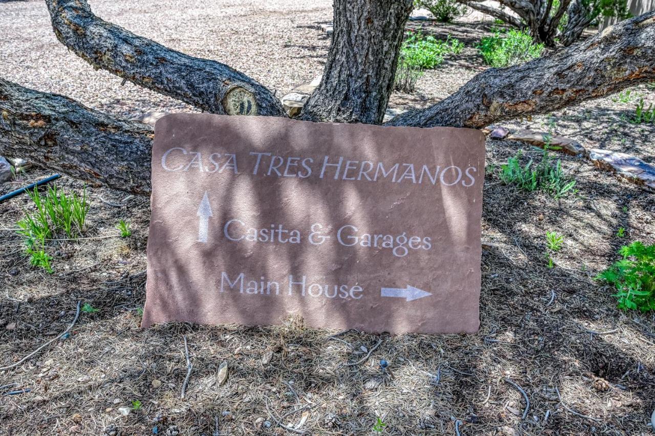 Casa Tres Hermanos 圣菲 外观 照片